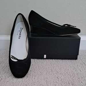*Rare* Repetto Norma Black Suede Ballet Wedge Pumps with Bow Detail Size 5